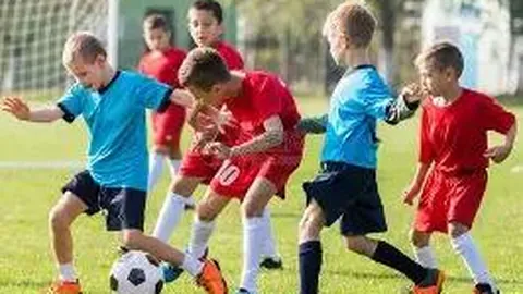 南京室内田径世锦赛朱亚明三级跳远夺银